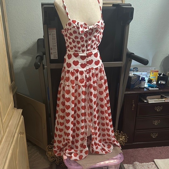 Dresses & Skirts - Adorable beach ready outfit